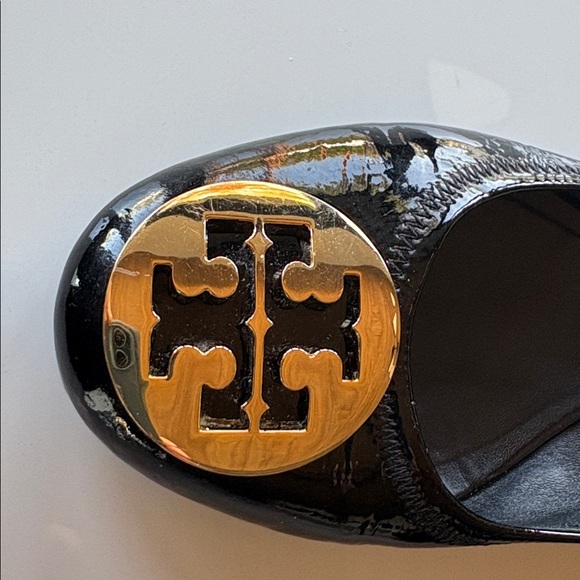 Tory Burch Black Patent Leather Flats with Gold Logo - Picture 3 of 6